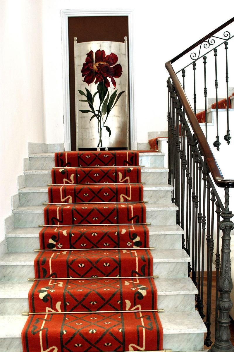Grand Hotel Des Ambassadeurs Menton Exteriör bild