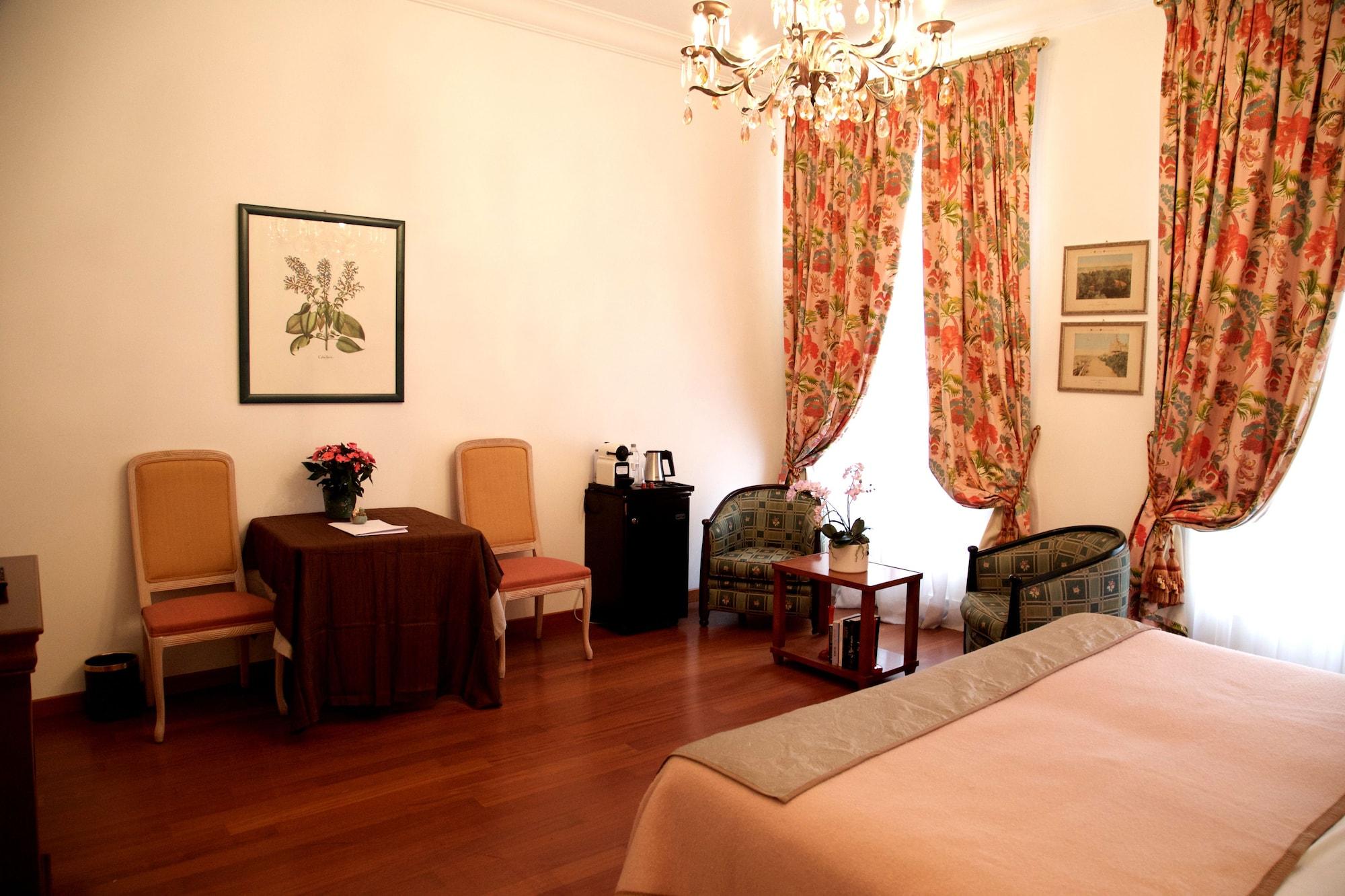 Grand Hotel Des Ambassadeurs Menton Exteriör bild