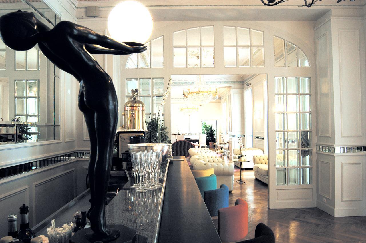 Grand Hotel Des Ambassadeurs Menton Exteriör bild
