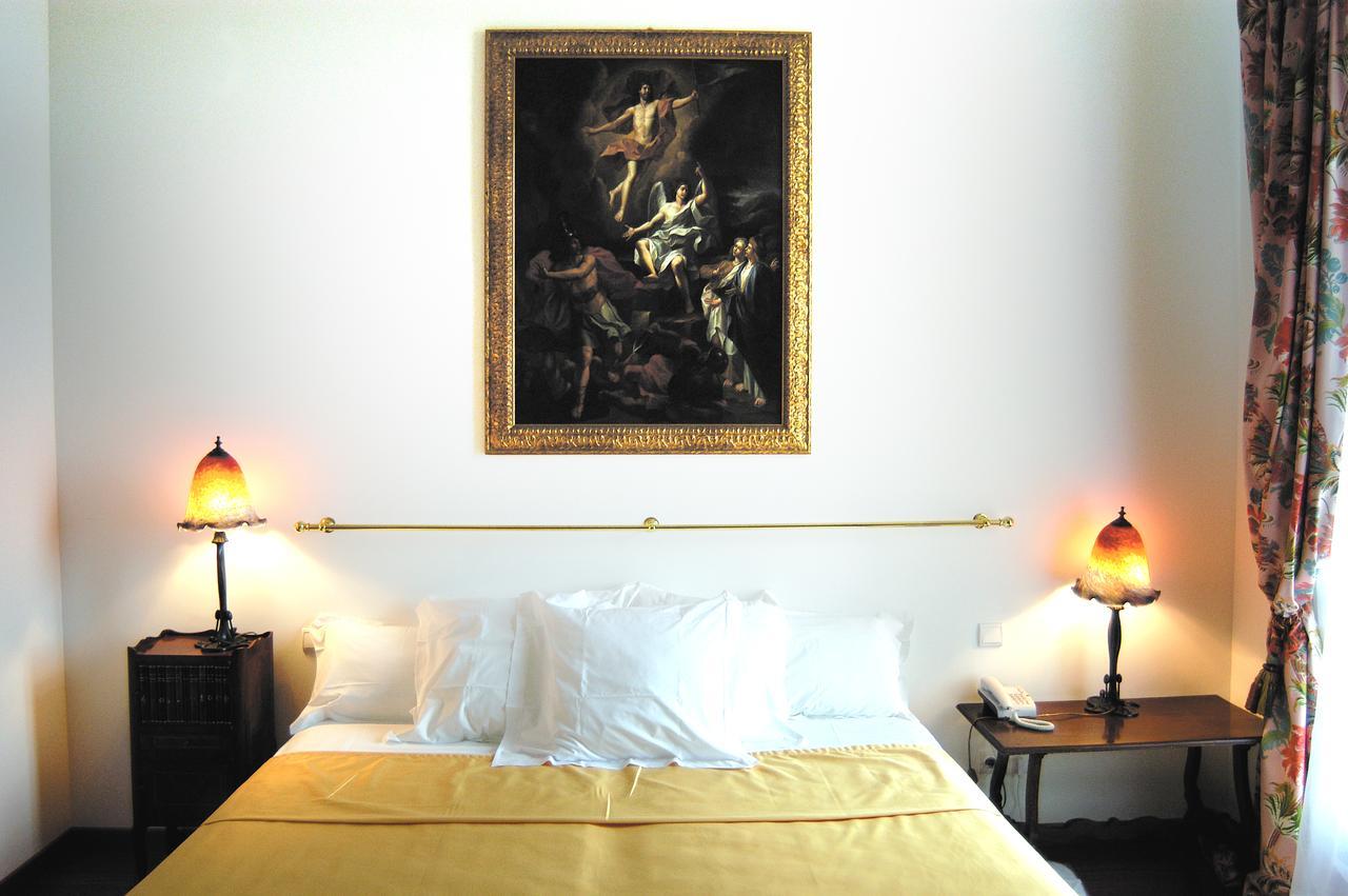 Grand Hotel Des Ambassadeurs Menton Exteriör bild