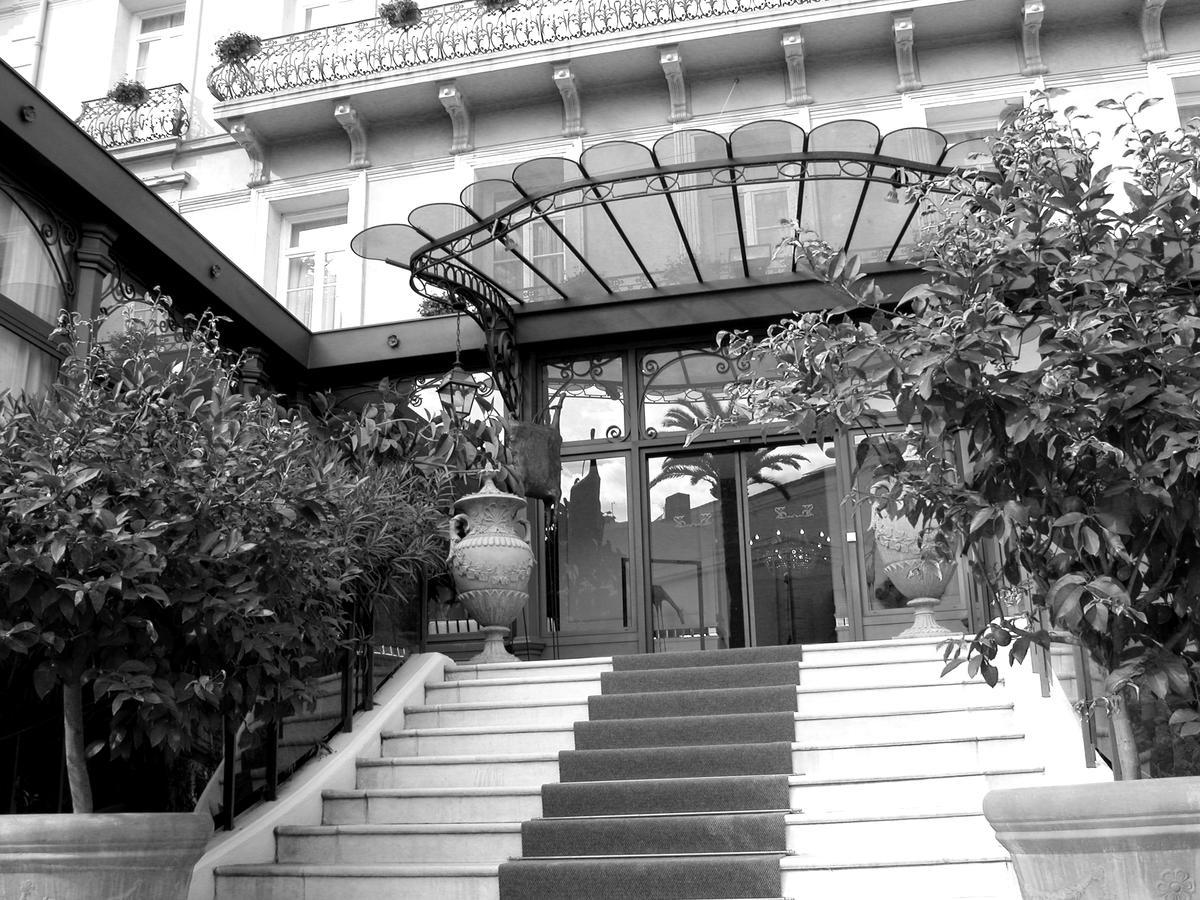 Grand Hotel Des Ambassadeurs Menton Exteriör bild